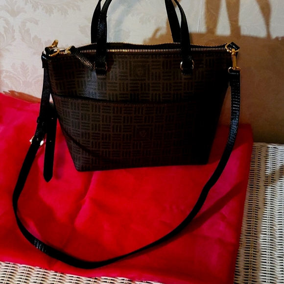 Handbag - Picture 1 of 3